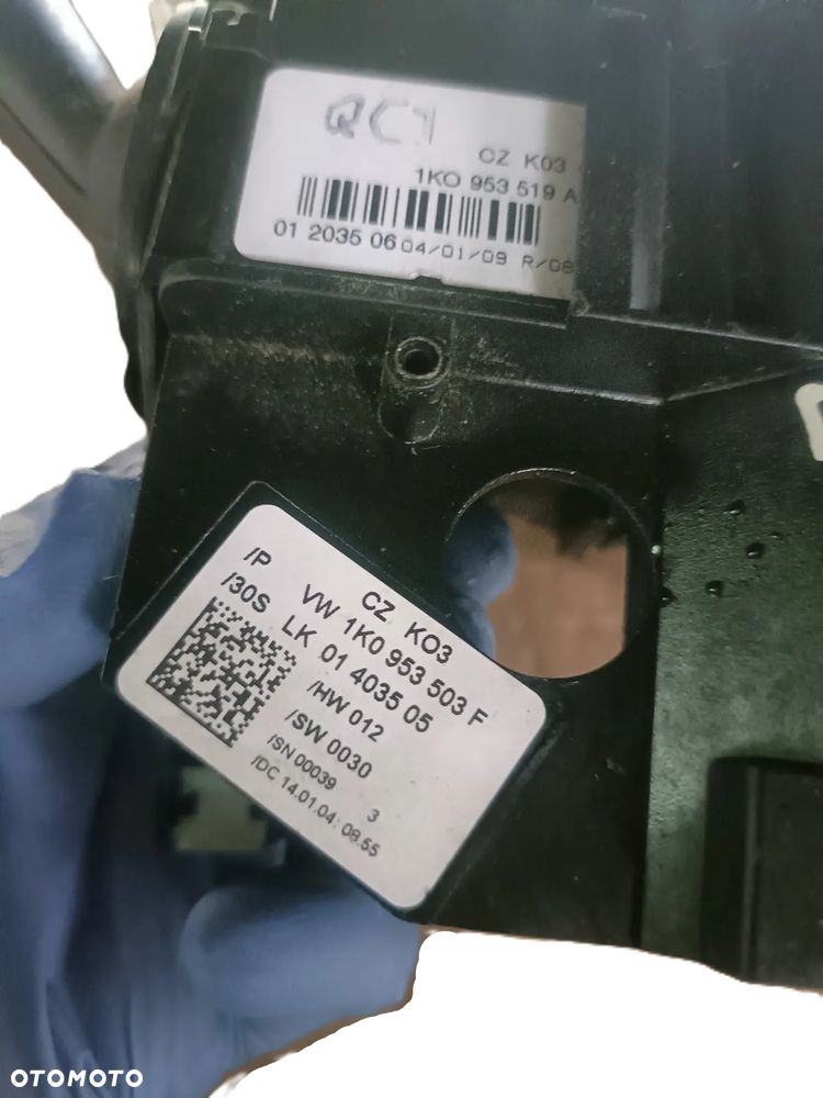 VOLKSWAGEN GOLF V 5 03-09 r. przełącznik zespolony manetki 1K0953503F + - 8