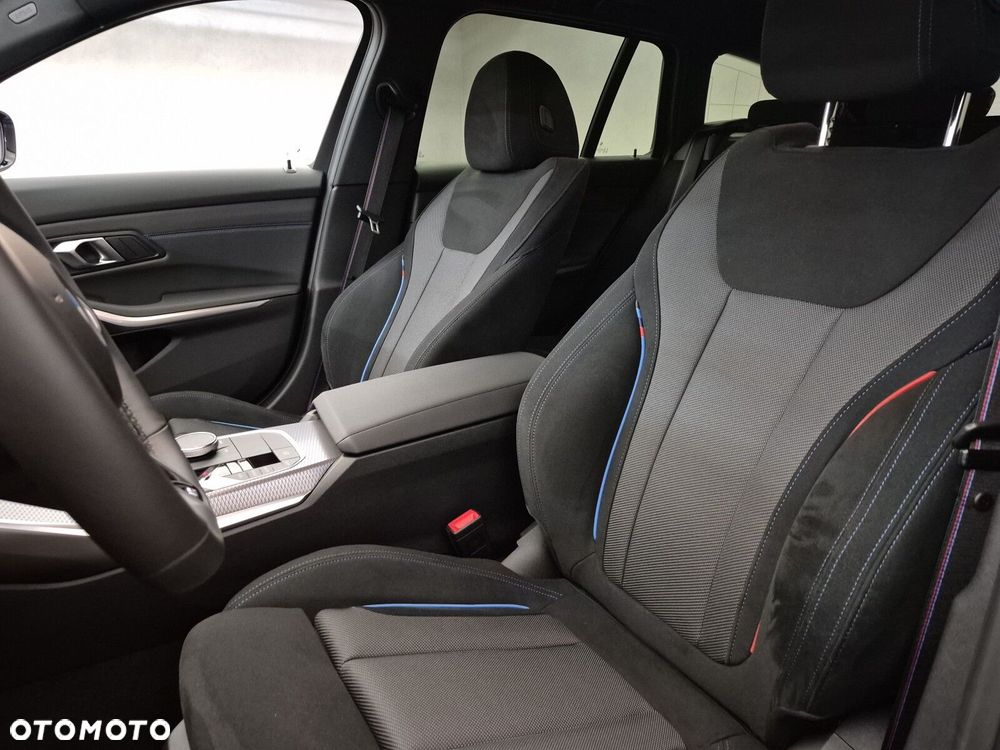 BMW Seria 3 320d xDrive mHEV sport - 12