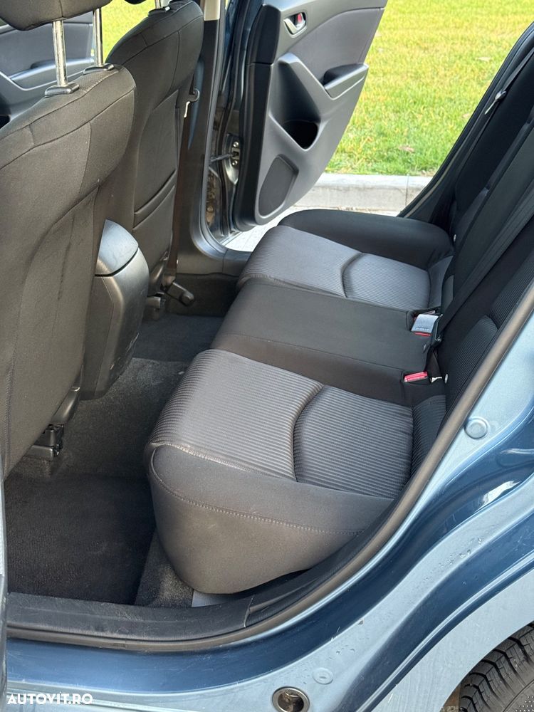 Mazda 3 SKYACTIV-G 120 Center-Line - 23