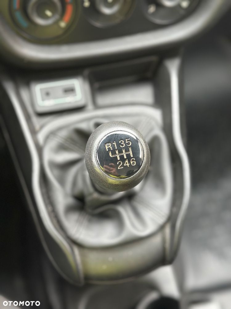 Fiat Doblo - 11