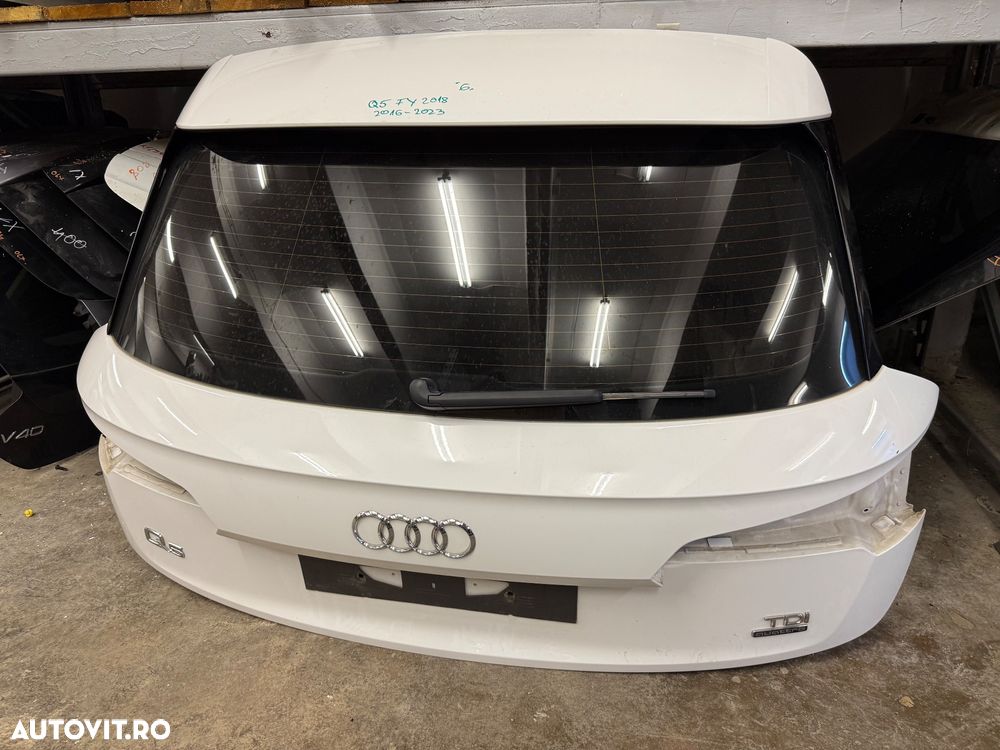 Haion cu luneta AUDI Q5 FY an 2017-2023 stare perfecta - 2