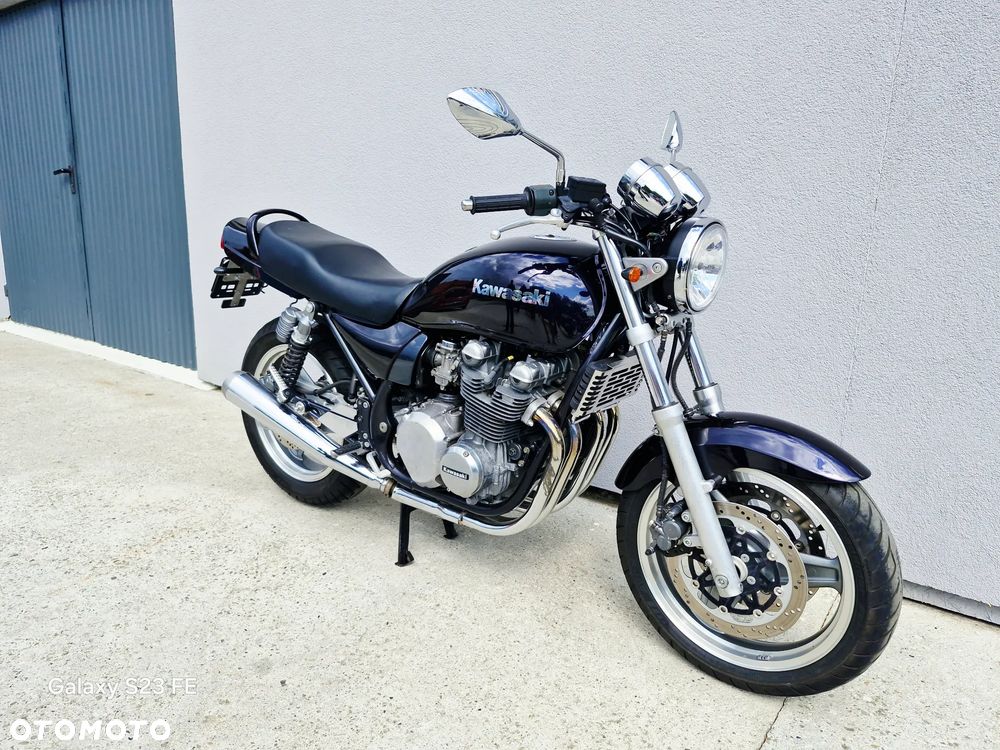 Kawasaki Zephyr - 20