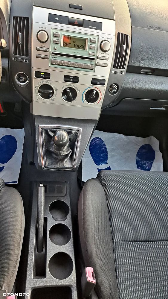 Toyota Corolla Verso 1.6 Terra - 22