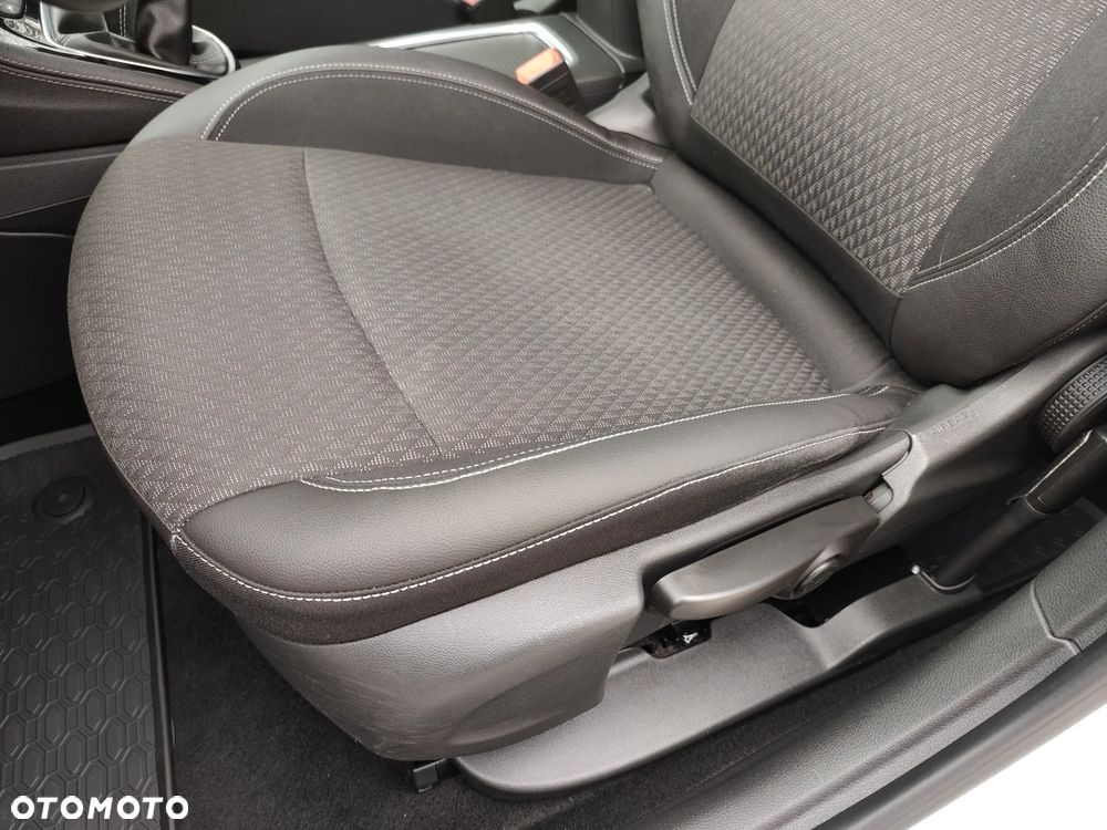 Opel Astra 1.4 Turbo Innovation - 32