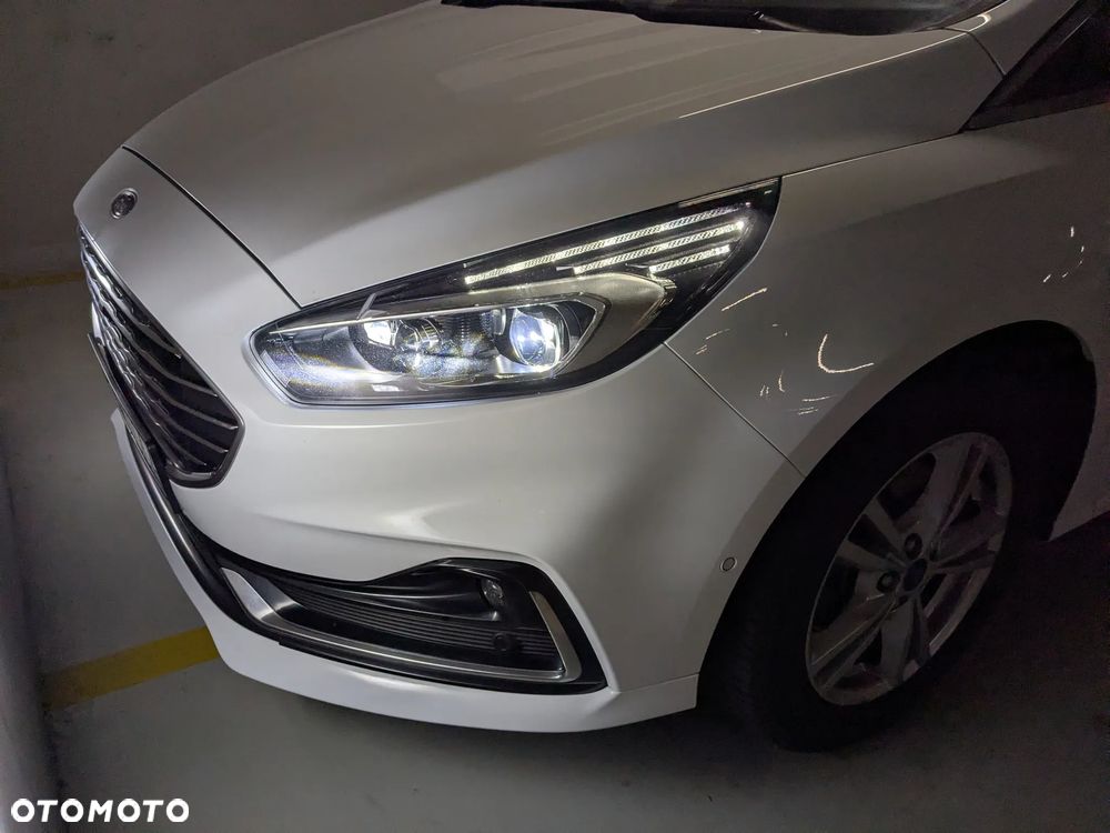 Ford S-Max 2.5 Duratec FHEV TITANIUM - 6