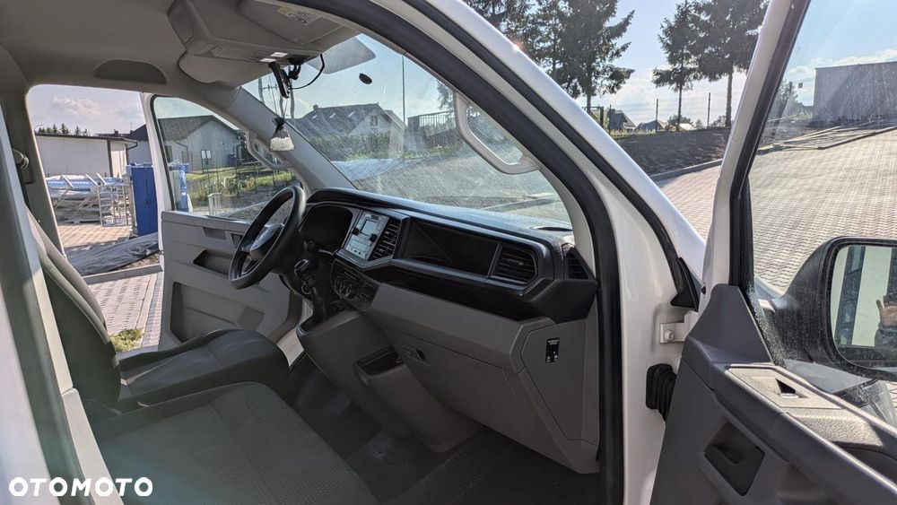 Volkswagen Transporter - 7