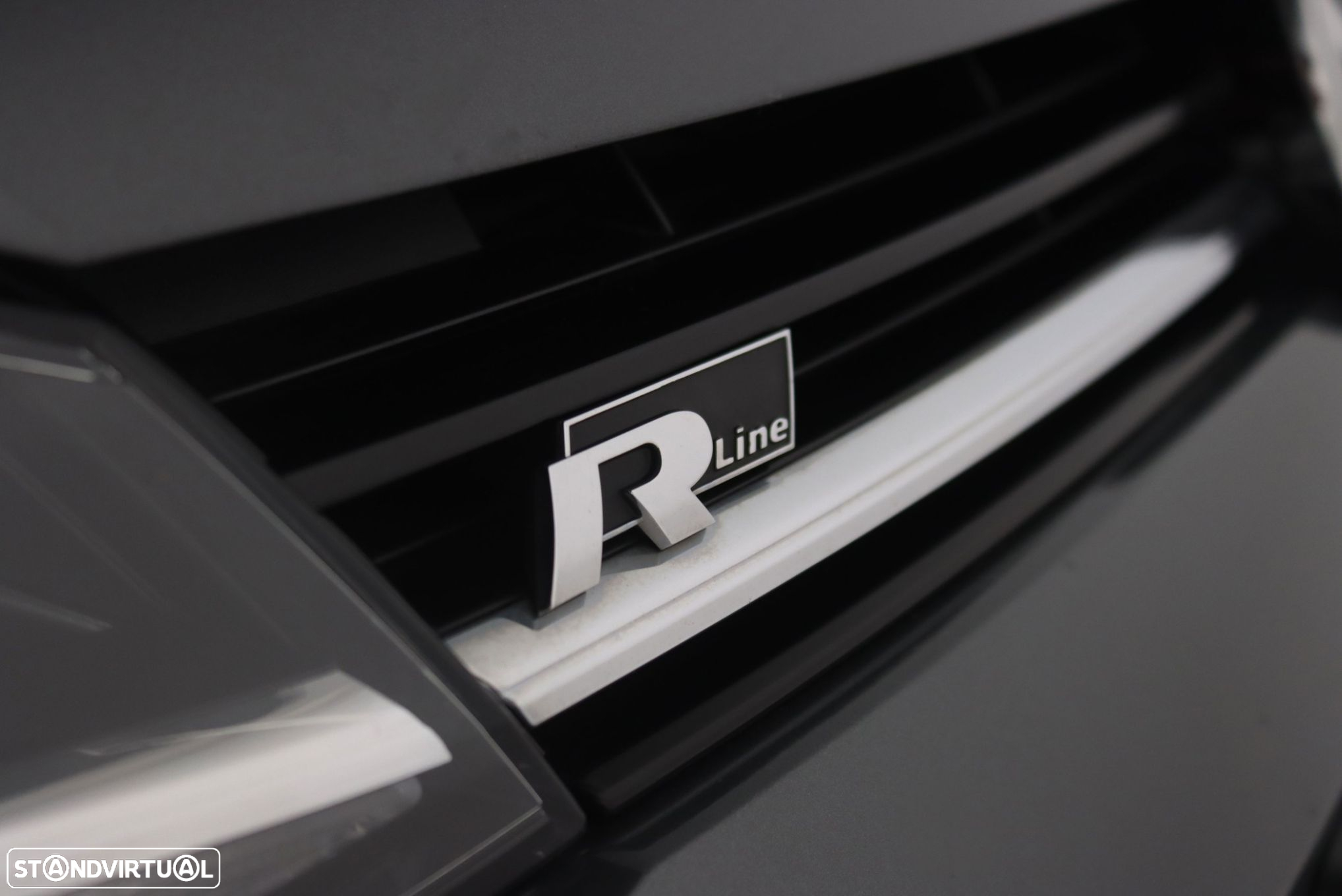 VW Golf 1.6 TDI R-Line - 7