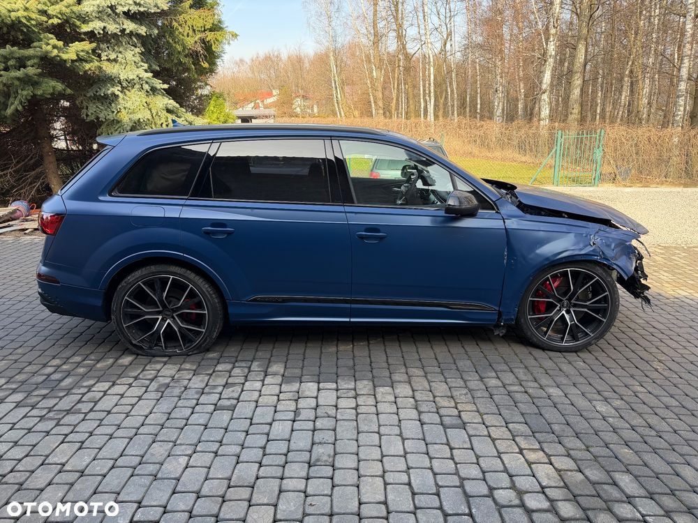 Audi SQ7 - 10