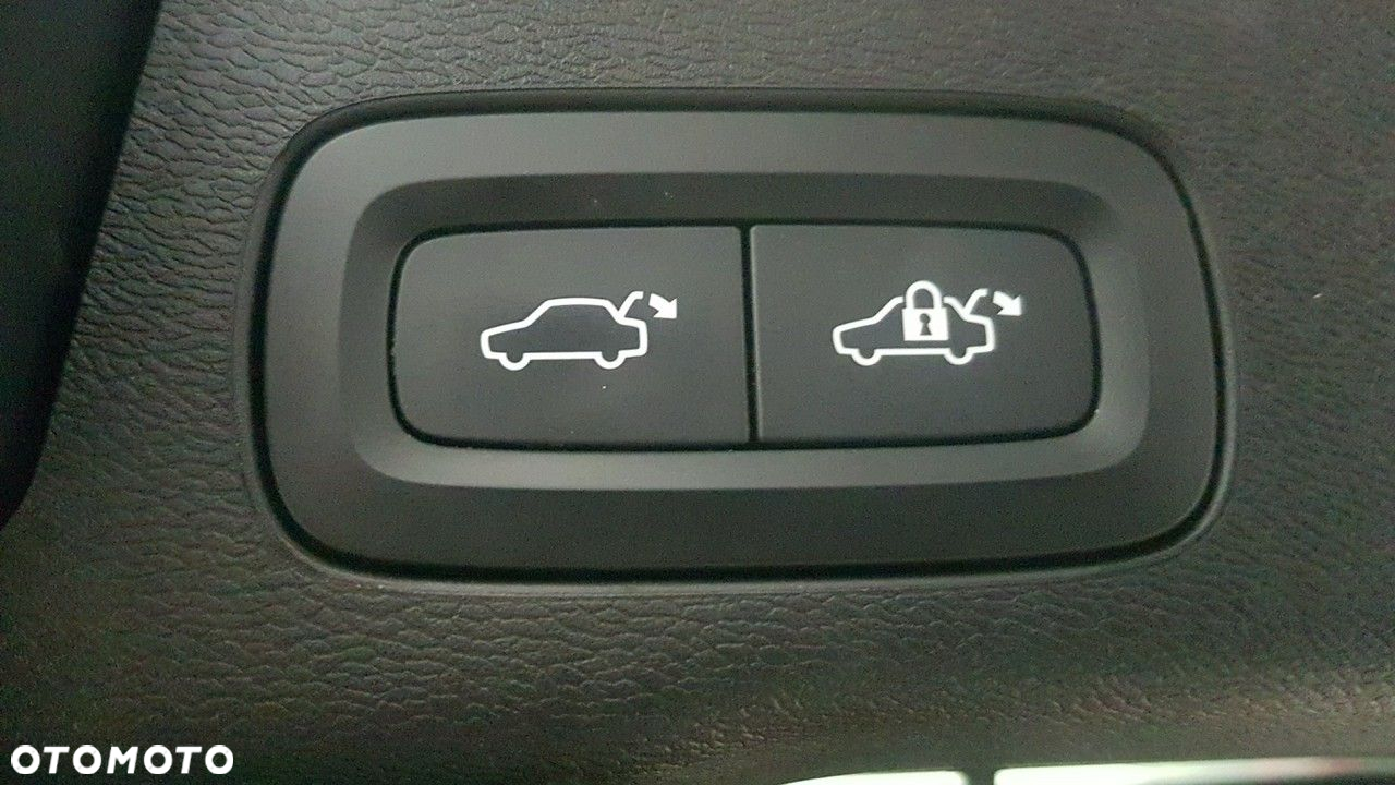 Volvo XC 60 - 22