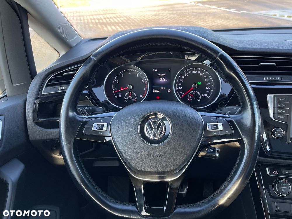 Volkswagen Touran 1.4 TSI (BlueMotion Technology) DSG Highline - 23