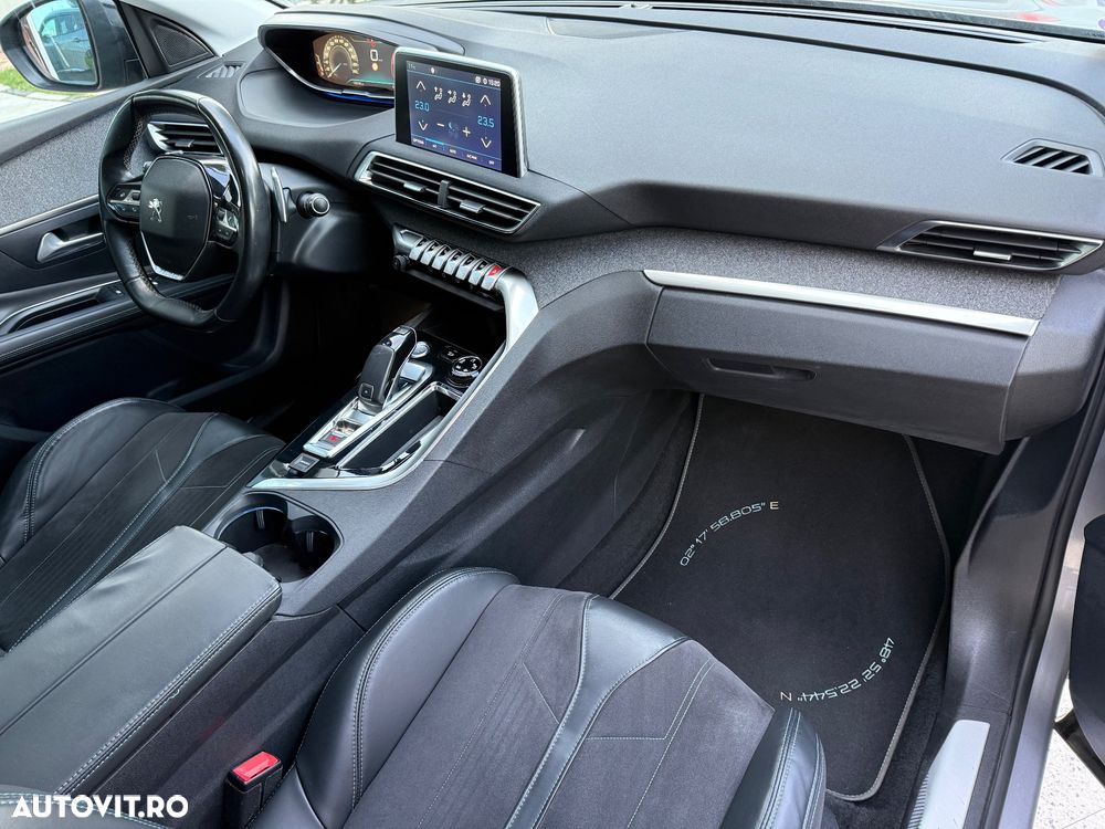 Peugeot 3008 PureTech 130 Stop & Start GPF EAT8 Crossway - 37