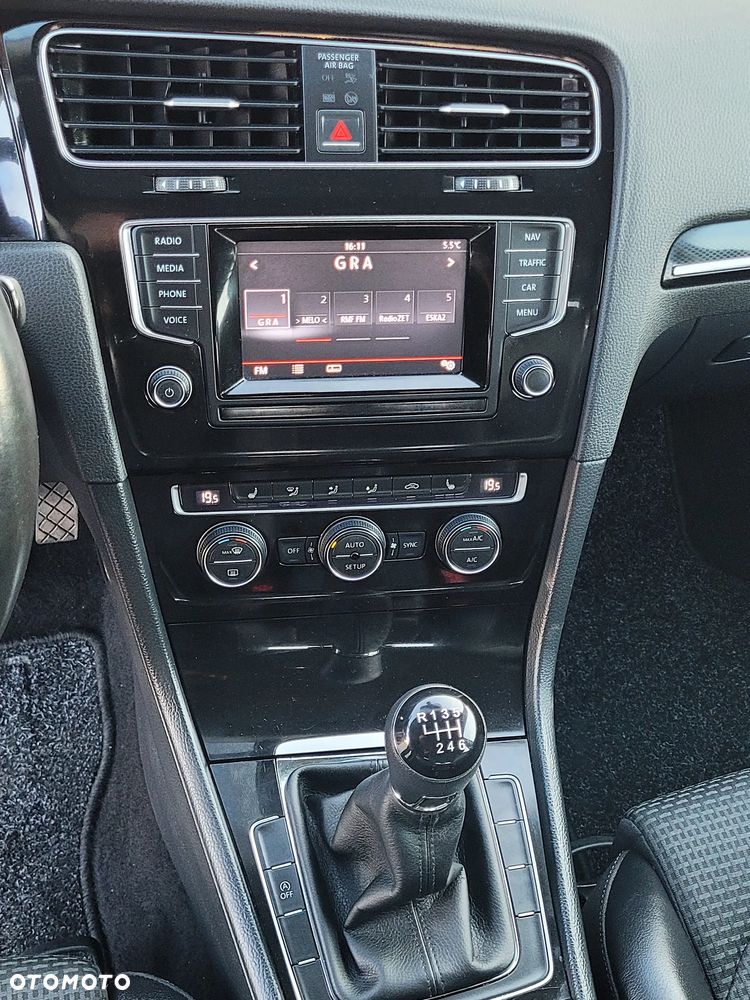 Volkswagen Golf 1.4 TSI BlueMotion Technology Highline - 26