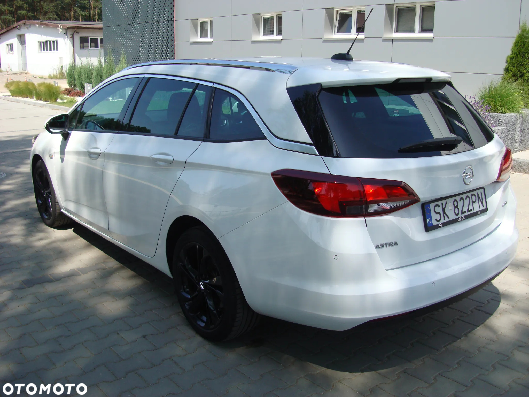 Opel Astra V 1.6 CDTI Dynamic S&S - 8