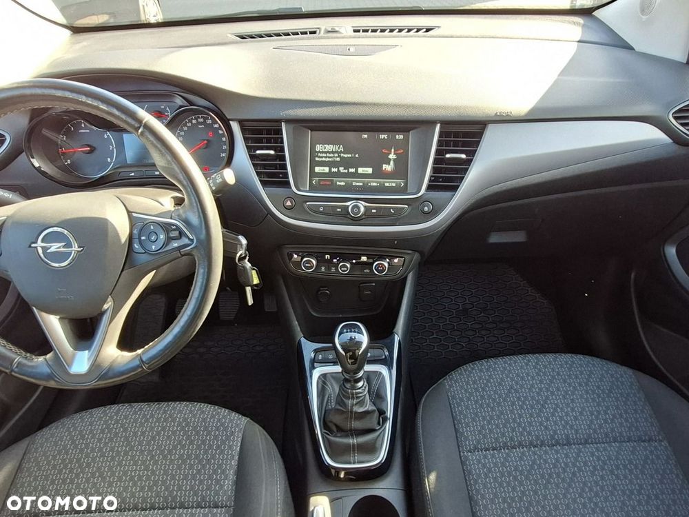 Opel Crossland - 17