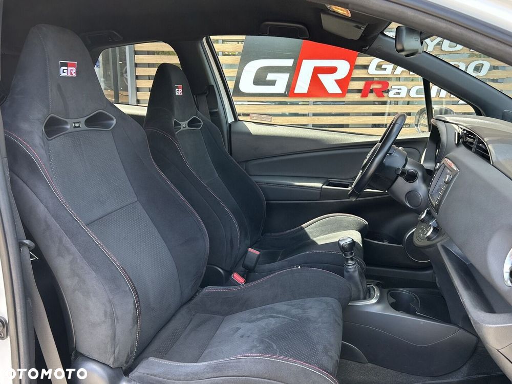 Toyota Yaris 1.8 GRMN - 11