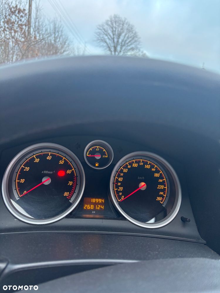 Opel Astra 1.8 Innovation - 8