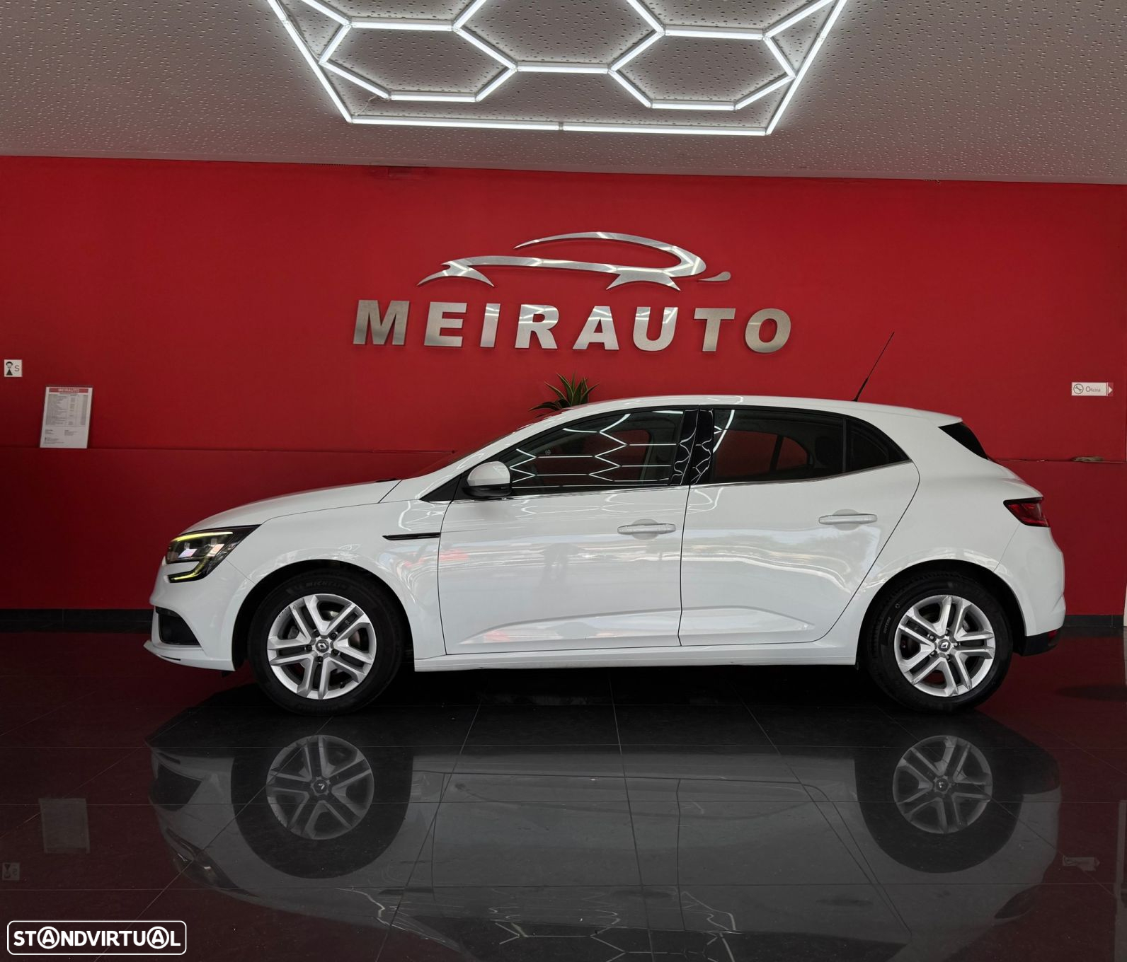 Renault Mégane 1.5 Blue dCi Zen - 3
