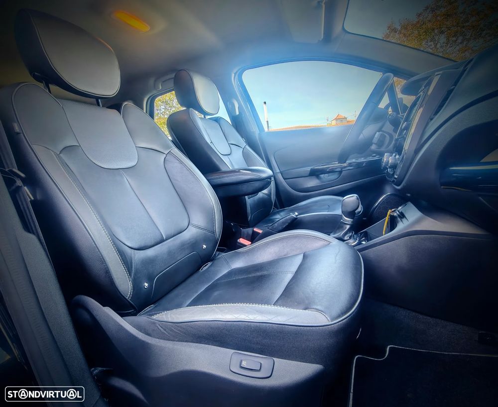 Renault Captur 1.2 TCe Initiale Paris EDC - 18