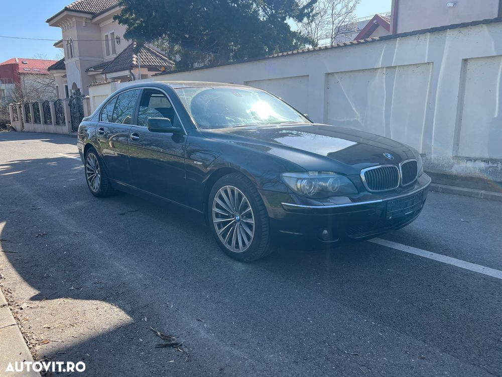BMW Seria 7 740i A - 4