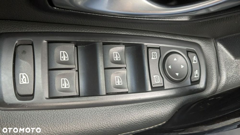 Renault Laguna ENERGY dCi 130 FAP Start & Stop Bose Edition - 34