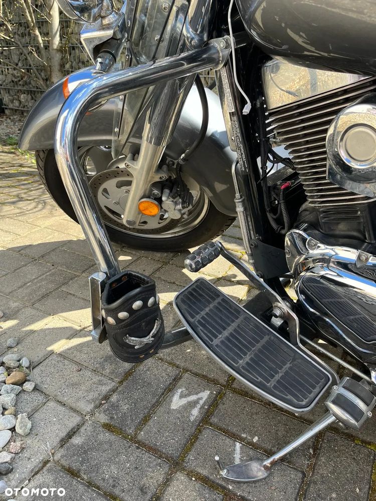 Suzuki Boulevard - 13