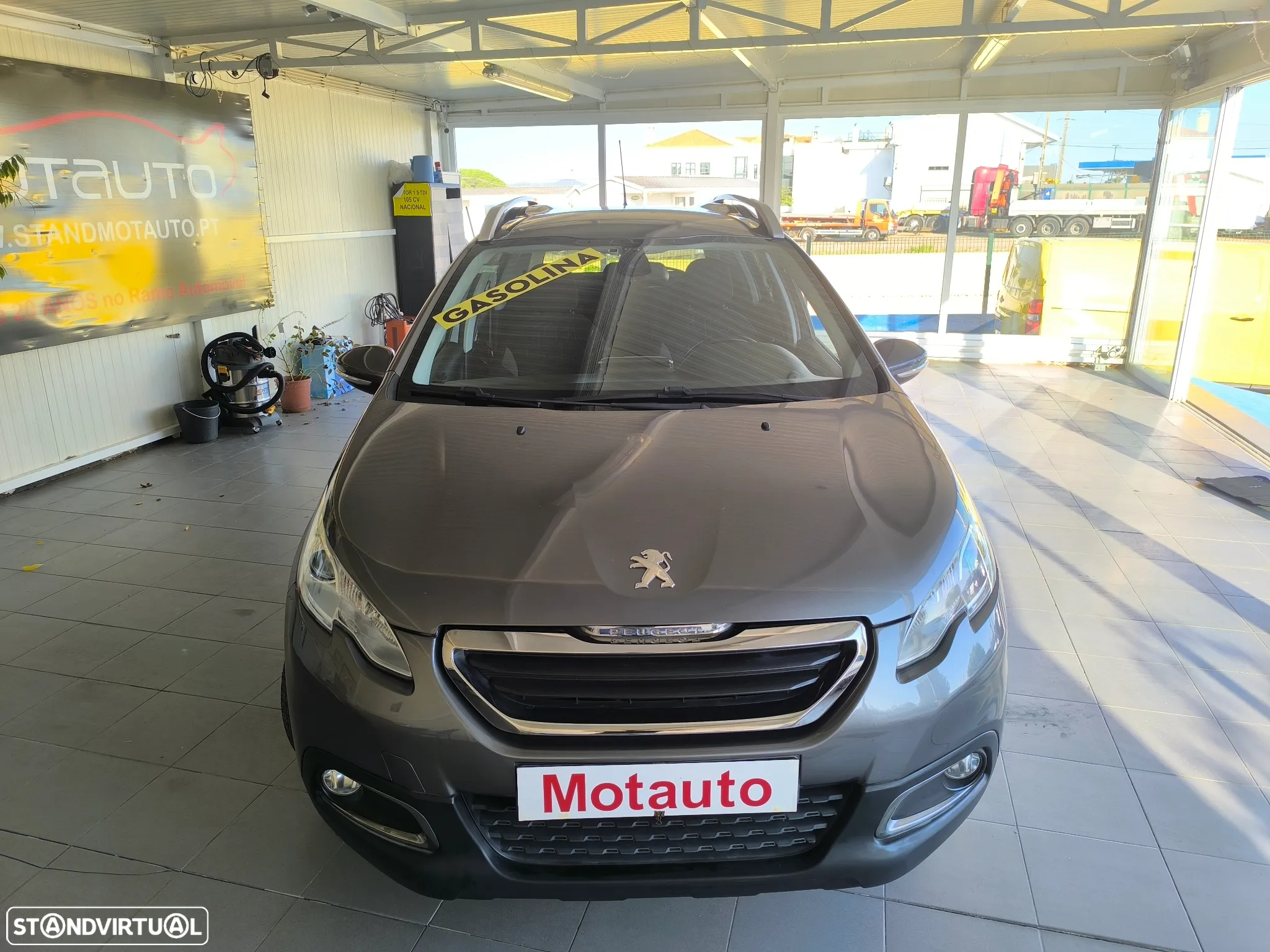 Peugeot 208 1.2 PureTech Allure - 2