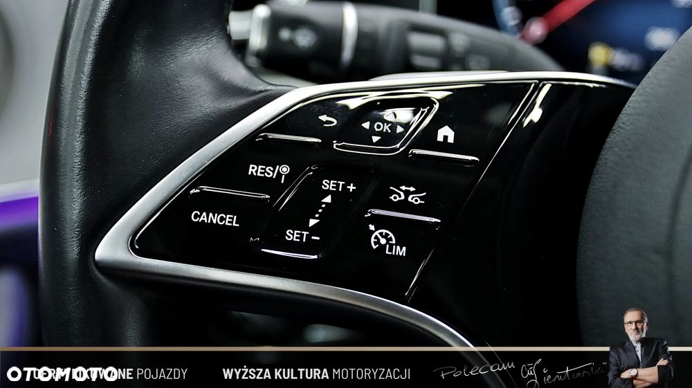 Mercedes-Benz Klasa E 220 d 4-Matic Avantgarde - 19