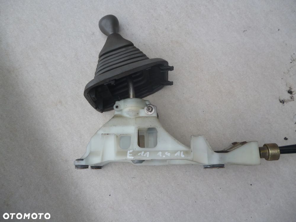 TOYOTA COROLLA E11 1.4 VVTI LINKI ZMIANY BIEGÓW LEWAREK - 2