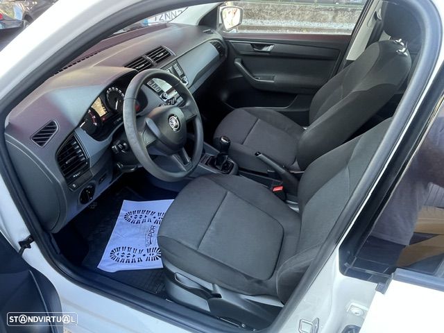 Skoda Fabia Break 1.0 Active - 10