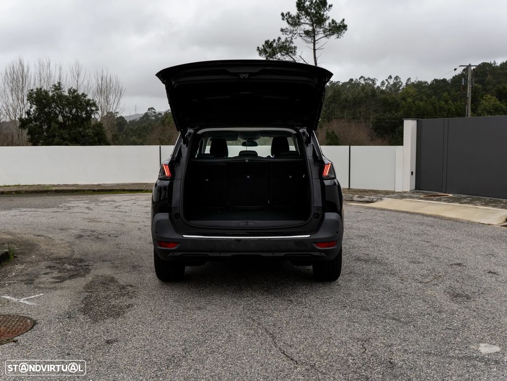 Peugeot 5008 1.5 BlueHDi Allure EAT8 - 31