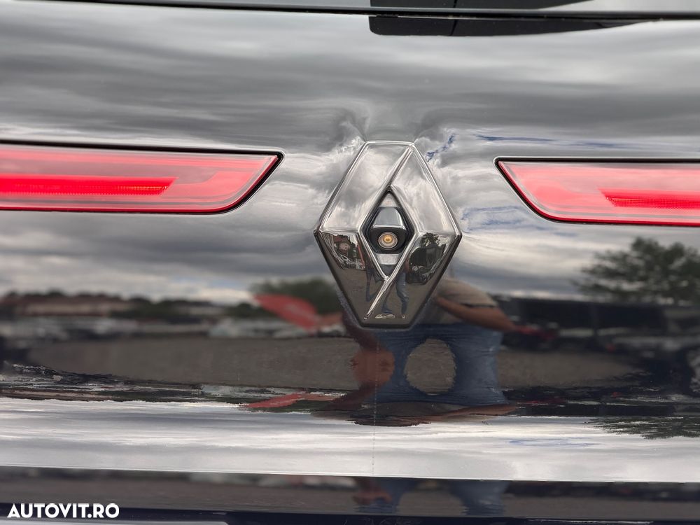Renault Megane ENERGY TCe 205 EDC GT - 23