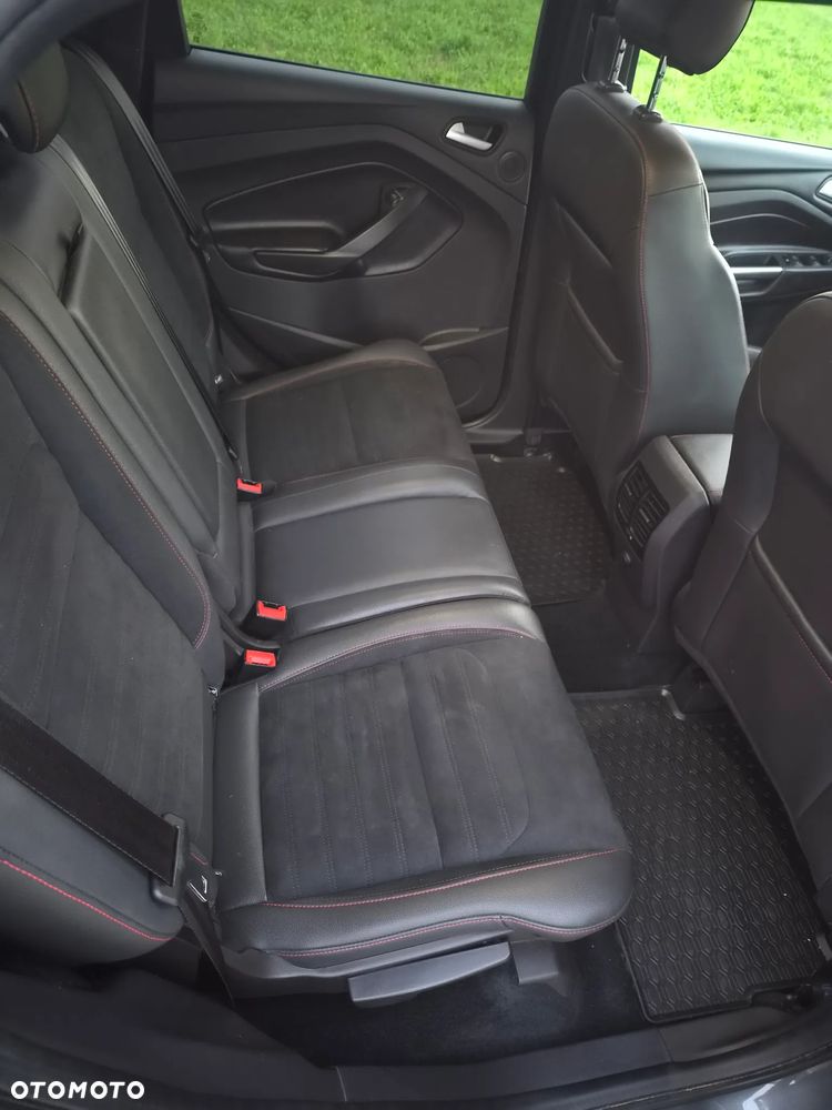 Ford Kuga 1.5 EcoBoost FWD ST-Line ASS MMT6 - 17