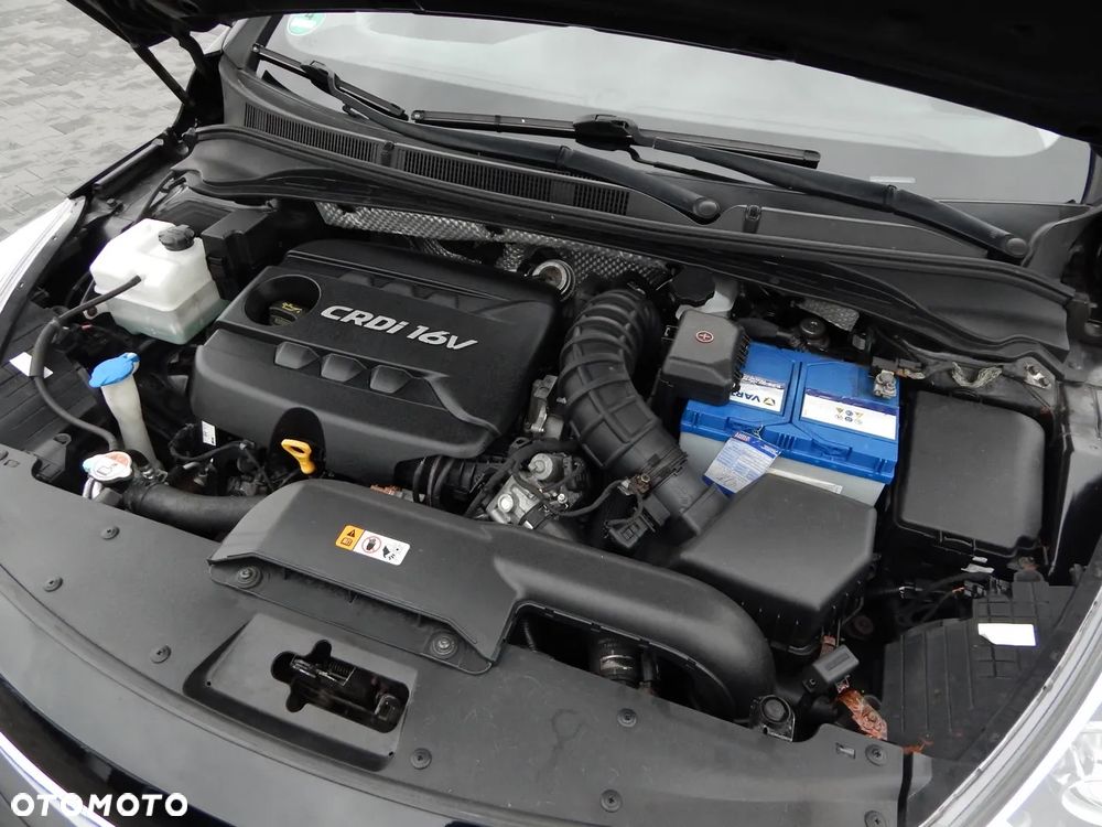 Hyundai i40 1.7 CRDi Comfort + - 17