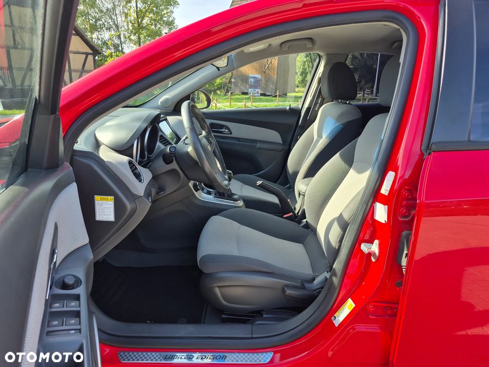 Chevrolet Cruze 1.6 - 21