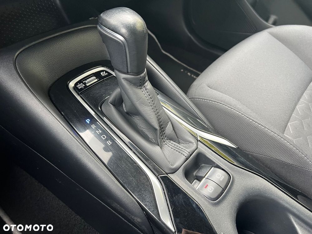 Toyota Corolla 1.8 Hybrid Comfort - 30