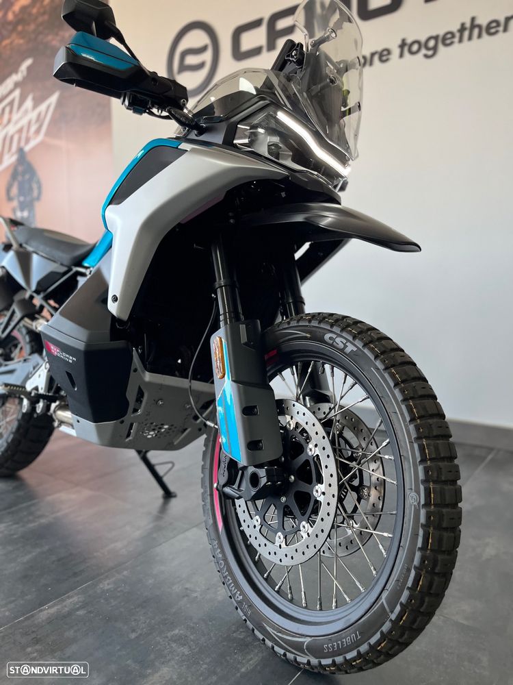 CF Moto 800MT-X MT-X - 4