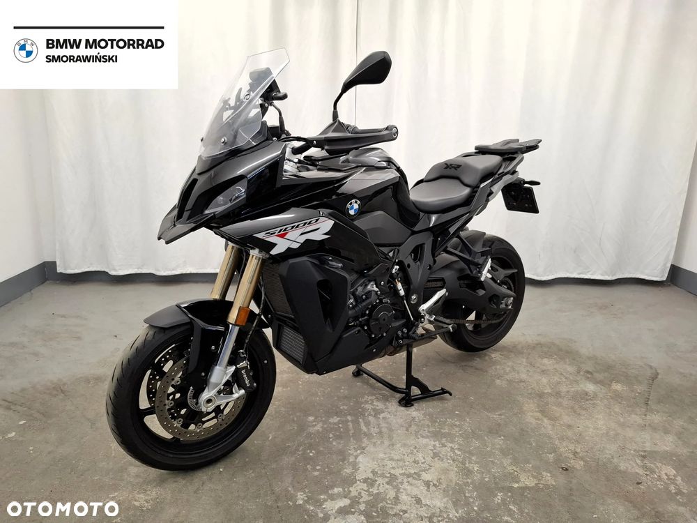 BMW S - 4