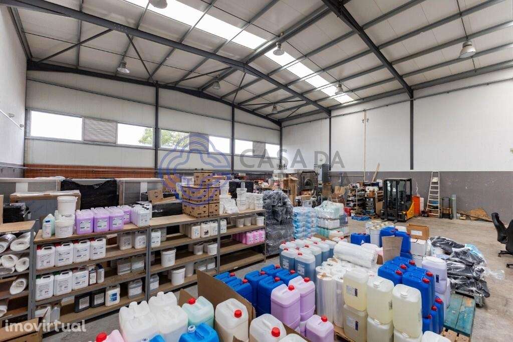 Venda de armazém industrial, escritório e logradouro em Ermesinde - Grande imagem: 5/35