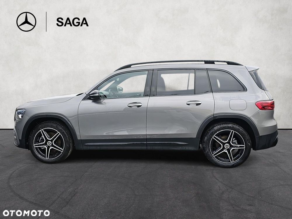 Mercedes-Benz GLB - 8