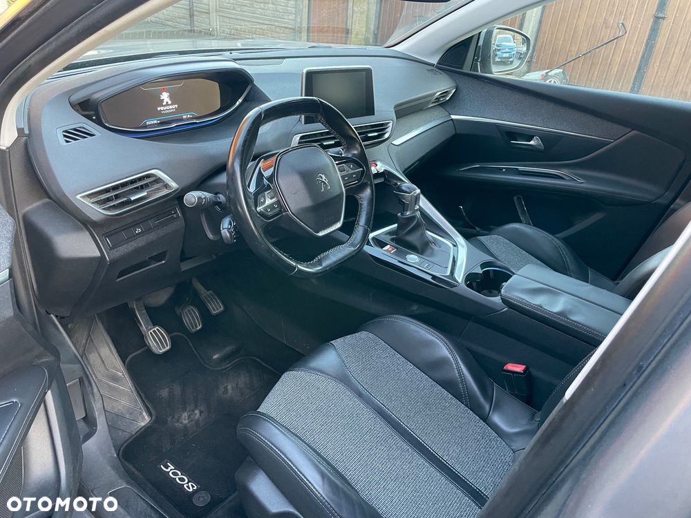 Peugeot 3008 HDi FAP 150 Premium - 11