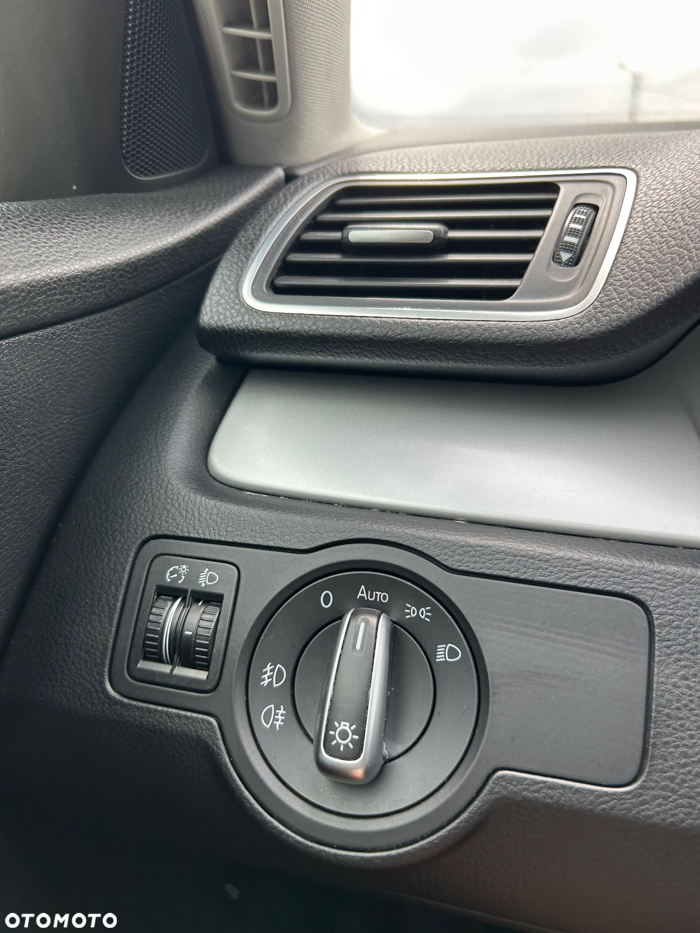 Volkswagen Passat - 17