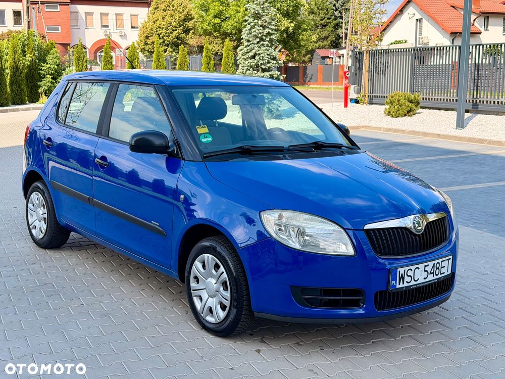 Skoda Fabia 1.2 HTP Ambiente - 3