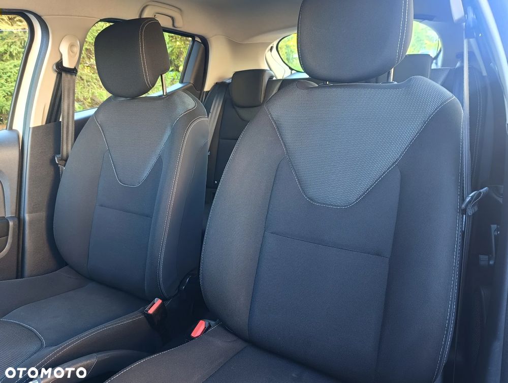 Renault Clio (Energy) dCi 90 Start & Stop INTENS - 27