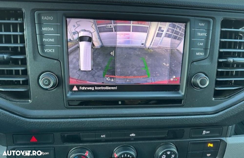 Volkswagen Crafter - 16