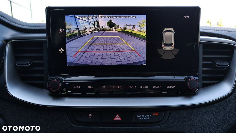 Kia Ceed - 24