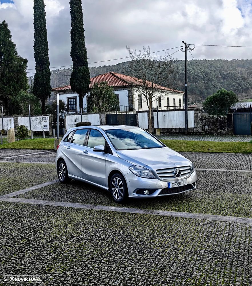 Mercedes-Benz B 180 d AMG Line Aut. - 33