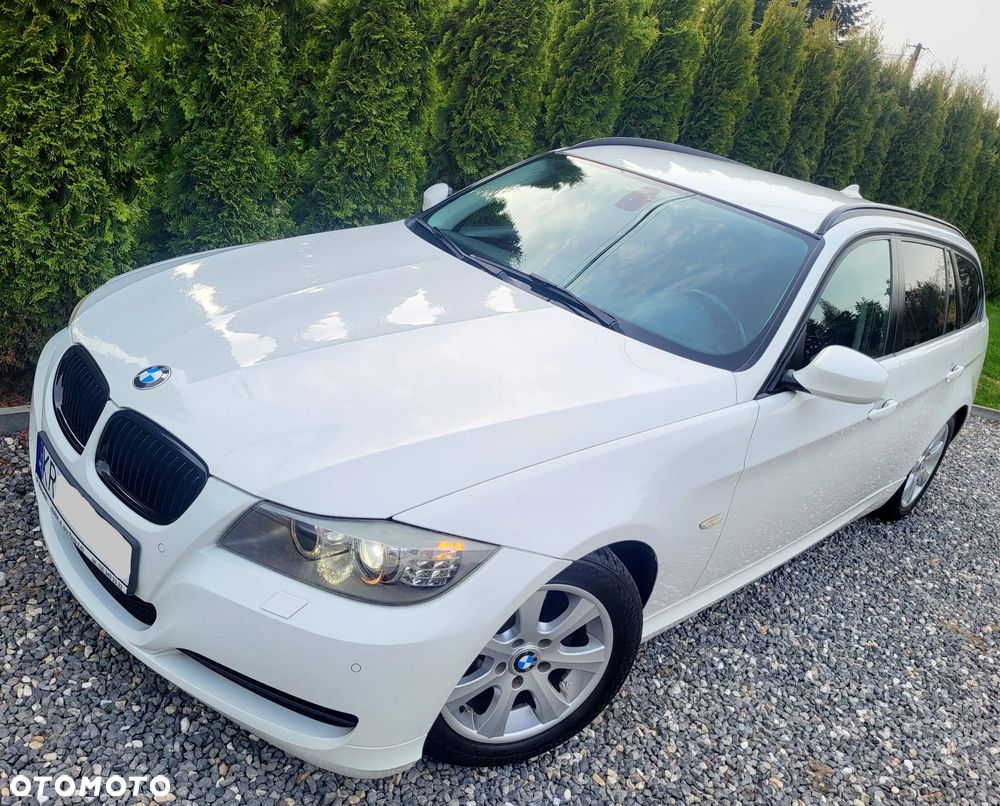 BMW Seria 3 - 1