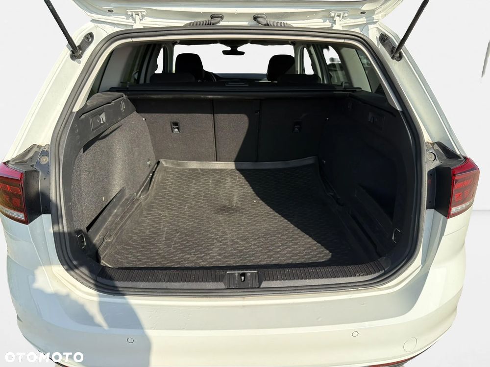 Volkswagen Passat 1.5 TSI EVO Essence - 16
