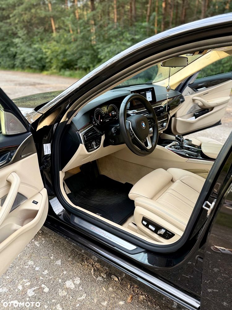 BMW Seria 5 520d xDrive Luxury Line - 22
