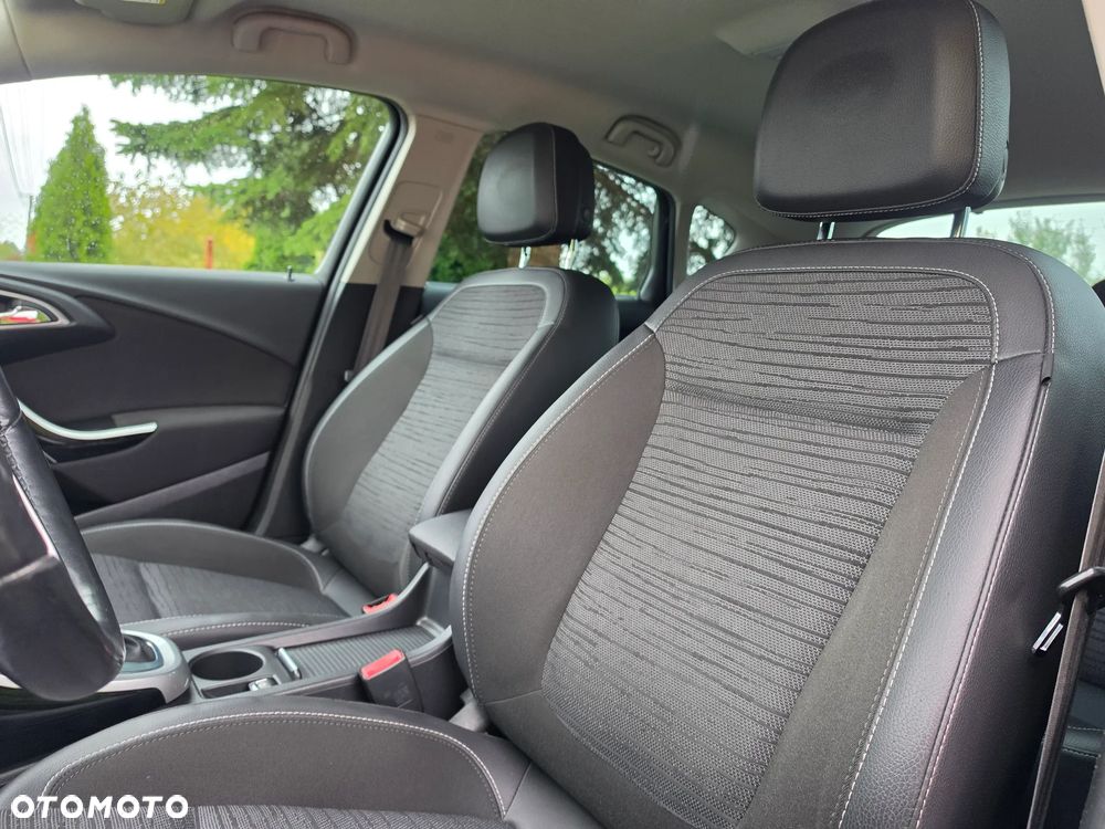 Opel Astra 1.4 Turbo Automatik ENERGY - 25
